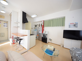 STAY IN SUMUKA 新都心 広々1Room（7F）